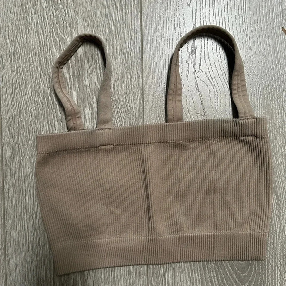 ☀️ summer blow out  ☀️TWO dynamite, crop tops, size XS in blue one and brown - Picture 2 of 6